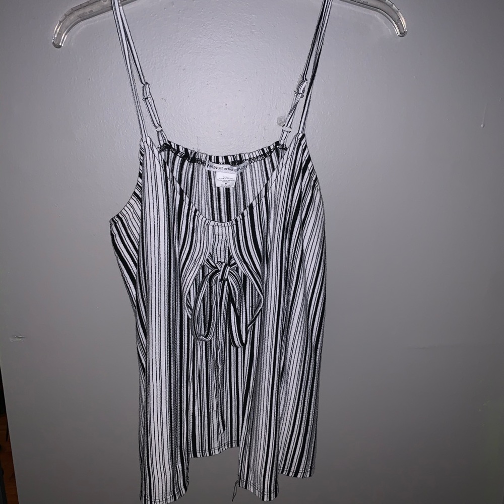 Black and white stripped tank top